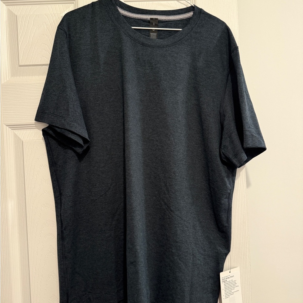 MENS lululemon athletica Dark Navy Short Sleeve Tee